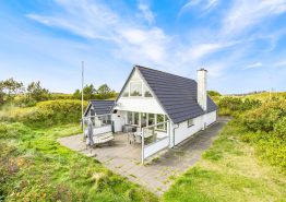 Sommerhus tæt på Søndervig kun 450 meter fra stranden