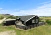 Feriehus med sauna, lukket terrasse og kun 450 m til havet (billede 1)