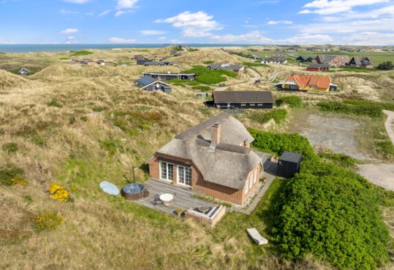 Modernes Ferienhaus mit Whirlpool und Sauna in Houvig