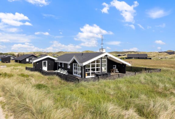 Grillhygge på terrassen og gåture ved stranden