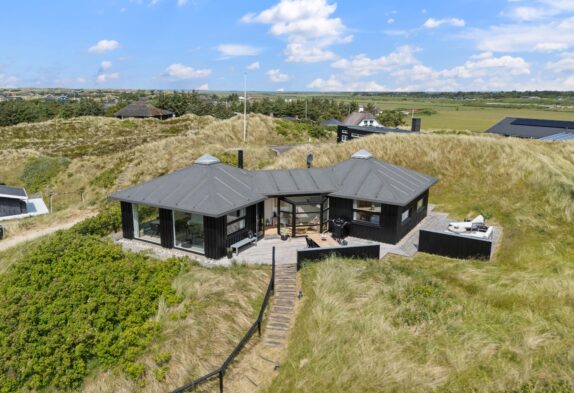 Spannend gestaltetes Ferienhaus mit Panoramablick und Sauna