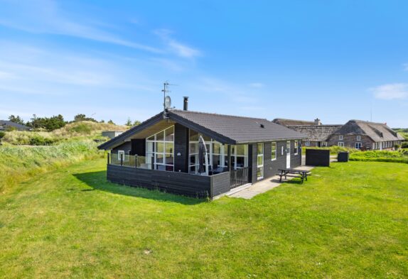 Sommerhus i Houvig, tæt på strand og med varmepumpe