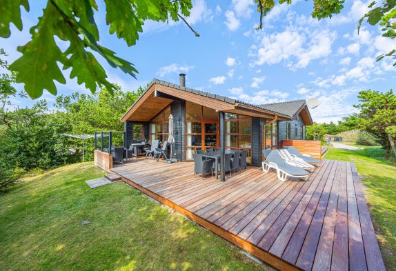 Schönes Ferienhaus mit Sauna und Whirlpool für 6 Personen