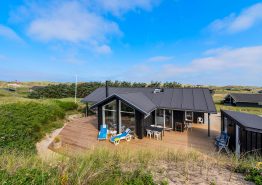 Ferienhaus in Houvig – nur wenige Gehminuten bis zum Strand