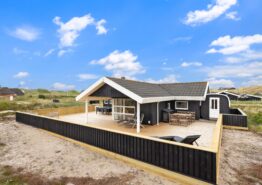 Gemütliches Ferienhaus mit Sauna und Holzofen in Houvig