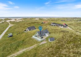 Sommerhus i Houvig med unik beliggenhed i første klitrække