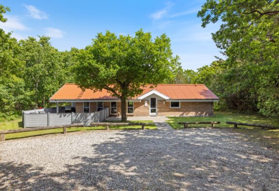 Ferienhaus in ruhiger und geschützter Lage nicht weit vom Meer