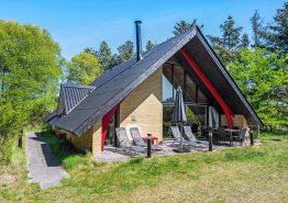 Hyggeligt feriehus på rolig beliggenhed på Lodbjerg Hede. Kat. nr.:  K6090, Hybenvej 64;