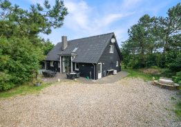Feriehus med spa, sauna og god plads til hele familien