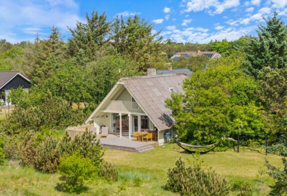 Ferienhaus mit Trampolin in Lodberg Hede