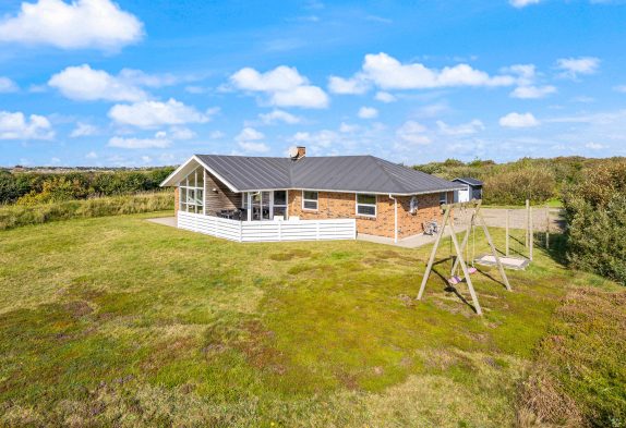 Schönes Ferienhaus, das in Lodberg Hede liegt