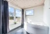 Flot renoveret feriehus med sauna, spabad og 2 hunde tilladt (billede 15)