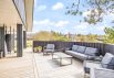 Stilfuldt sommerhus med spa, udebruser og panorama udsigt (billede 31)