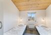 Klassisk stråtagsferiehushus med sauna, spa og hund tilladt (billede 14)