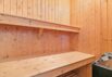 Hyggeligt træsommerhus med brændeovn og sauna (billede 14)