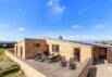 Moderne sommerhus i topklasse med spa og sauna (billede 1)