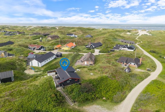 Dejligt sommerhus med lukket terrasse og perfekt til hund