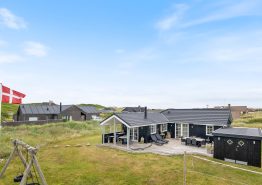 Lækkert og velholdt sommerhus til 5 personer ved Vesterhavet