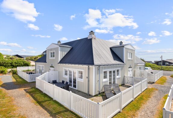 Helle Ferienwohnung mit Sauna und Whirlpool