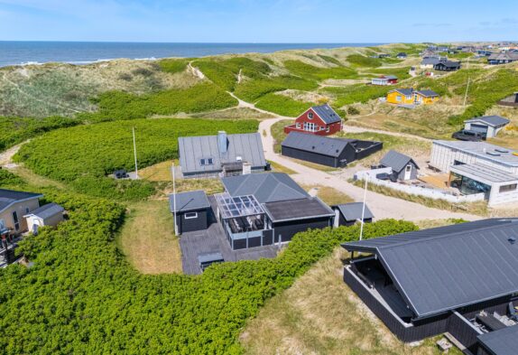 Gemütliches Ferienhaus mit geschlossener Terrasse, Strandnah