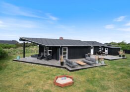 Klassisk sommerhus med sauna og spa til 6. Kat. nr.:  i6237, Frans Julius Vej 8