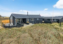 Skønt sommerhus – kun 100 m til stranden