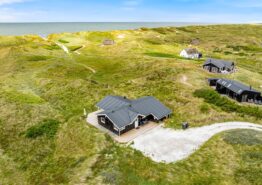 Strandnahes Ferienhaus auf Dünengrundstück