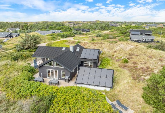 Schönes Ferienhaus mit Dampfbad, Infrarotsauna und Kicker