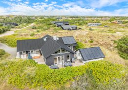 Schönes Ferienhaus mit Dampfbad, Infrarotsauna und Kicker