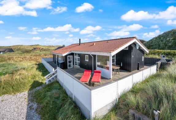 Ferienhaus in prachtvoller Lage und nah am Strand