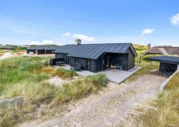 Aussergewöhnliches Ferienhaus mit 2 Badezimmern, Strandnah