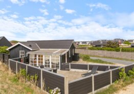 Strandnahes Ferienhaus im Herzen Søndervigs