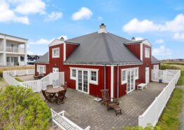 Hyggelig ferielejlighed 200 meter fra stranden. Kat. nr.:  i6506, Badevej 20 K3;