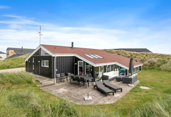 Hyggeligt sommerhus midt i klitterne