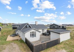 Gemütliches Ferienhaus strandnah mit geschlossener Terrasse