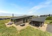 Lækkert og moderne sommerhus med billardbord og fantastisk beliggenhed (billede 1)