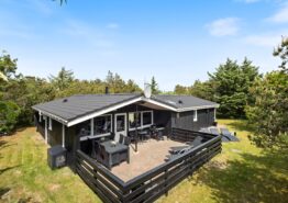 Schönes Ferienhaus mit geschlossener Terrasse