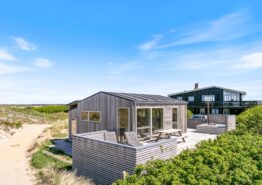 Moderne  2-plans feriehus i hjertet af Søndervig med sauna og 150m til havet