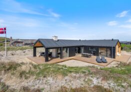 Nyt og moderne feriehus – 350 meter till stranden. Kat. nr.:  i6631, Nordsøvej 394;