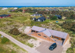 Strandnahes Ferienhaus mit Sauna & Außendusche