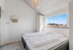 Stilrent og lækkert feriehus med vildmarksbad og sauna tæt på stranden (billede 17)