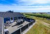 Sommerhus med en skøn lukket terrasse tæt på Søndervig (billede 23)