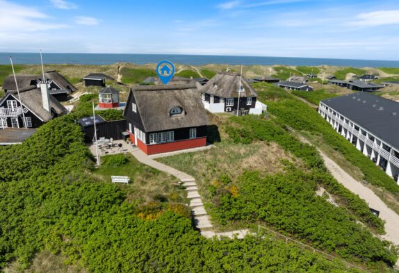 Schönes Ferienhaus in Søndervig mit Panoramablick, 2 Hunde