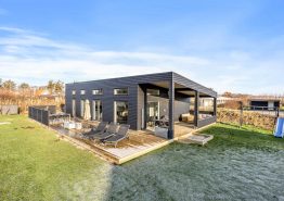 Moderne og velindrettet feriehus tæt på Søndervig