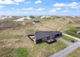 Schönes Ferienhaus für 6 Personen – 200 m vom Strand entfernt