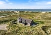 Enestående sommerhus i 1. klitrække med sauna og flot udsigt (billede 1)