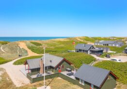 Schön gelegenes Ferienhaus mit Sauna, nur 80 m vom Strand!