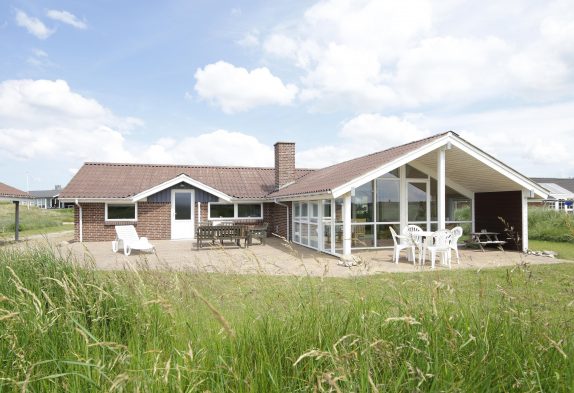 Schönes Ferienhaus, Panoramablick, 350 m vom Strand entfernt