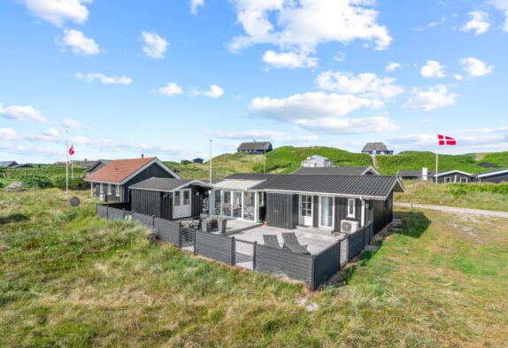 Gemütliches Ferienhaus für 4 Personen – 100 Meter zum Strand