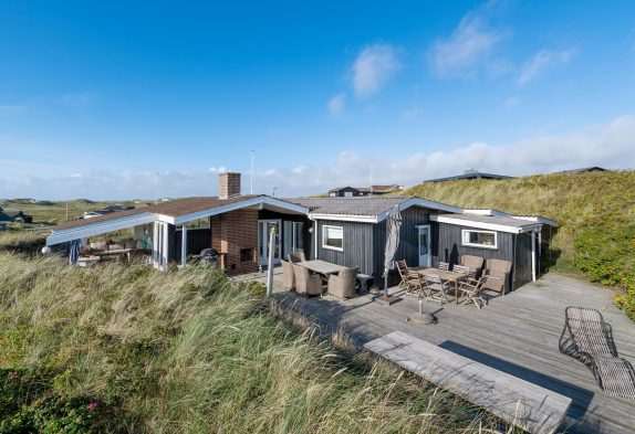 Gemütliches, strandnahes Sommerhaus mit Panoramablick